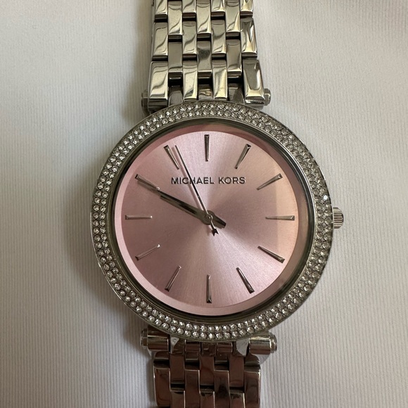 Michael Kors “Darci” Watch 39mm Silver and Pink - Picture 2 of 9